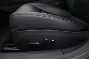Tesla Model 3 bild 10