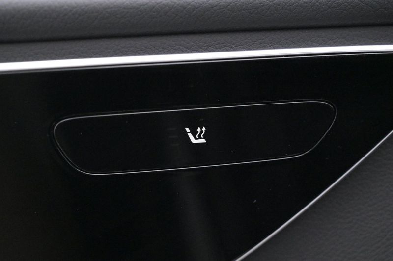 Mercedes C300 bild 12