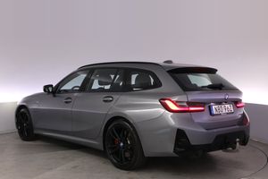 BMW 330 bild 4