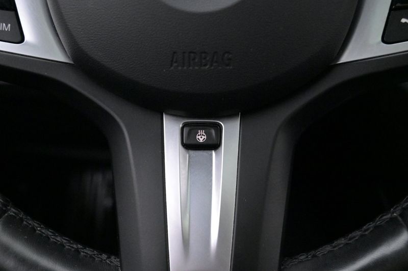 BMW 330 bild 6