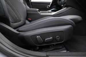 BMW 330 bild 14