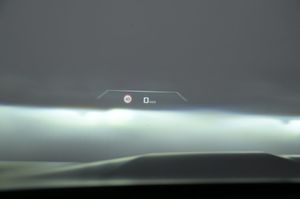 BMW iX bild 8