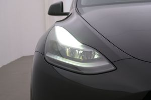Tesla Model Y bild 26
