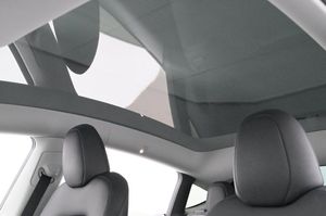 Tesla Model Y bild 20