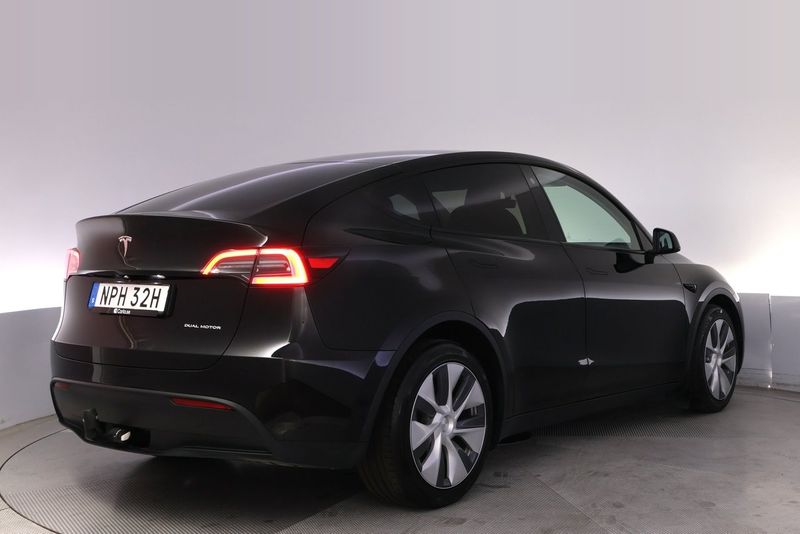 Tesla Model Y bild 5