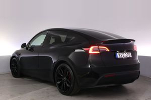 Tesla Model Y bild 4