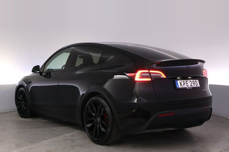 Tesla Model Y bild 4