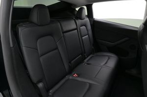 Tesla Model Y bild 22