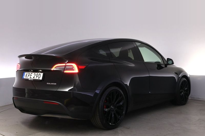 Tesla Model Y bild 5