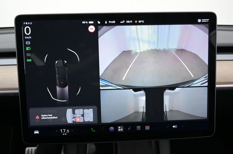 Tesla Model Y bild 17