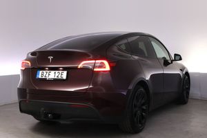 Tesla Model Y bild 5