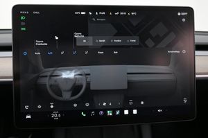 Tesla Model Y bild 20