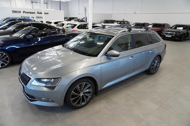 Skoda Superb bild 2