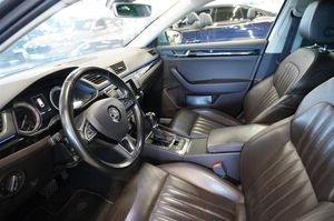 Skoda Superb bild 7