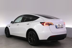 Tesla Model Y bild 4