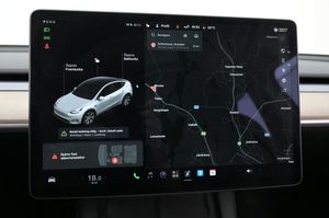 Tesla Model Y bild 20