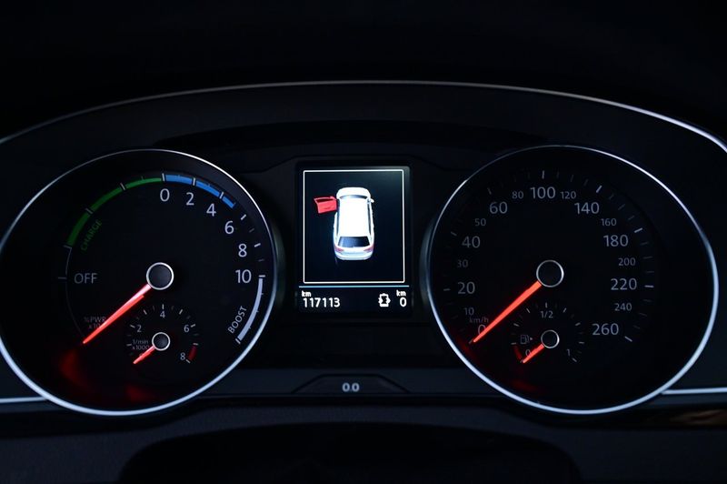 Volkswagen Passat bild 8