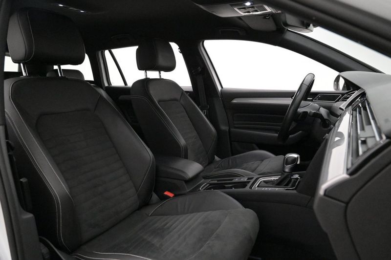 Volkswagen Passat bild 12