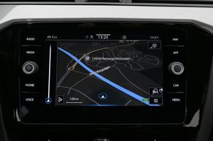 Volkswagen Passat bild 15