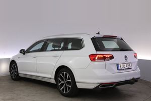 Volkswagen Passat bild 4