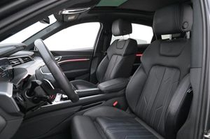 Audi e-tron Sportback bild 10