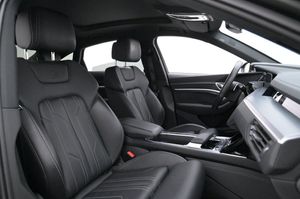 Audi e-tron Sportback bild 14