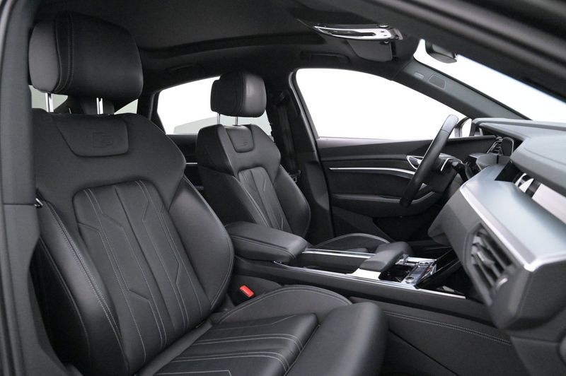 Audi e-tron Sportback bild 14