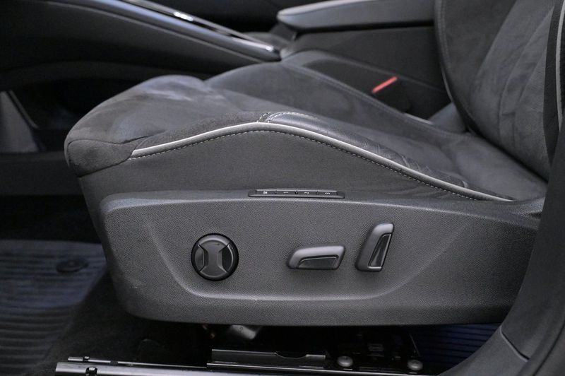 Skoda Enyaq bild 11
