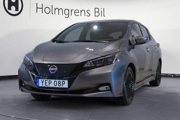Nissan Leaf N-Connecta 39kWh LED Navi 360 | Ränta 1,99% - 2024