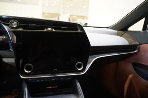 Lexus RZ bild 20