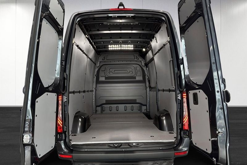 Mercedes Sprinter bild 14