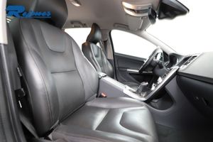 Volvo V60 bild 25