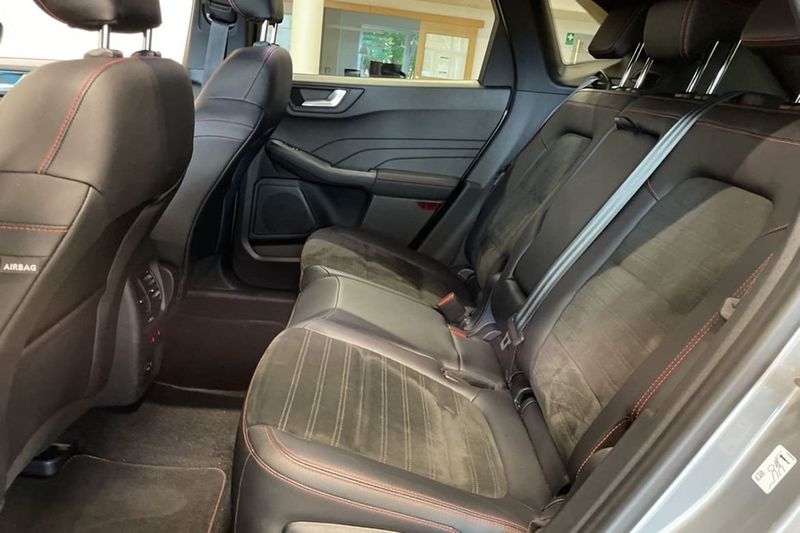 Ford Kuga bild 15