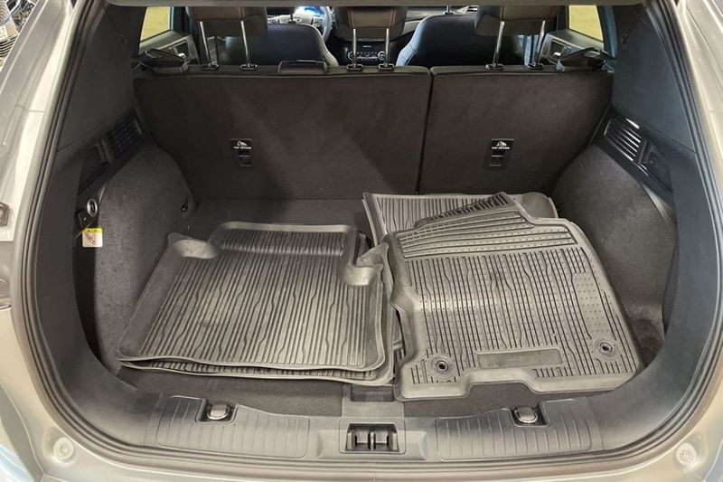 Ford Kuga bild 8
