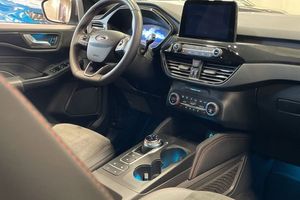 Ford Kuga bild 18
