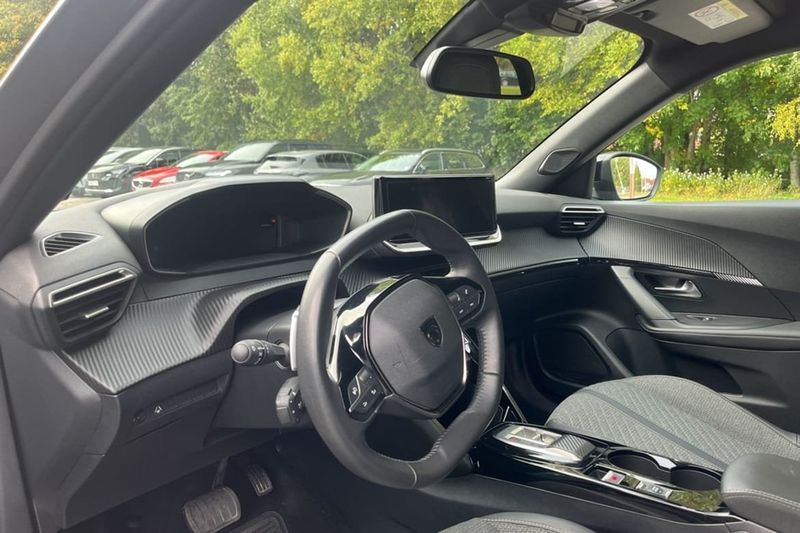 Peugeot 2008 bild 5