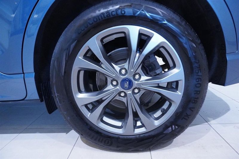Ford Kuga bild 7