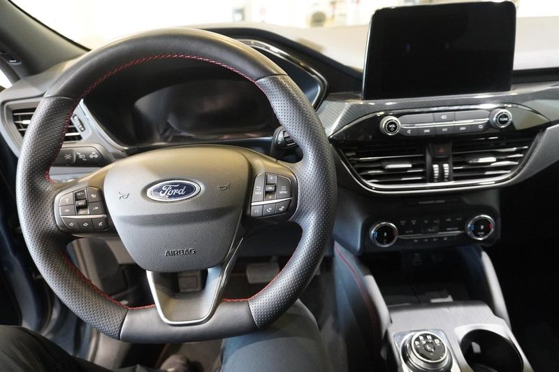 Ford Kuga bild 11