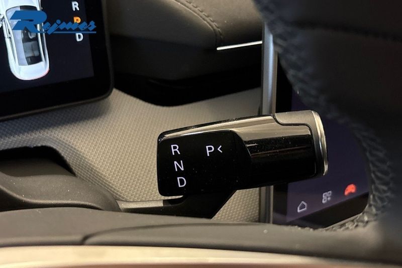 Polestar 4 bild 16