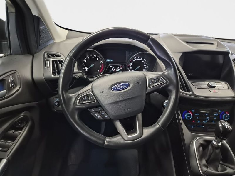 Ford Kuga bild 12