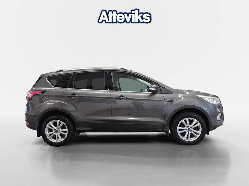 Ford Kuga bild 2