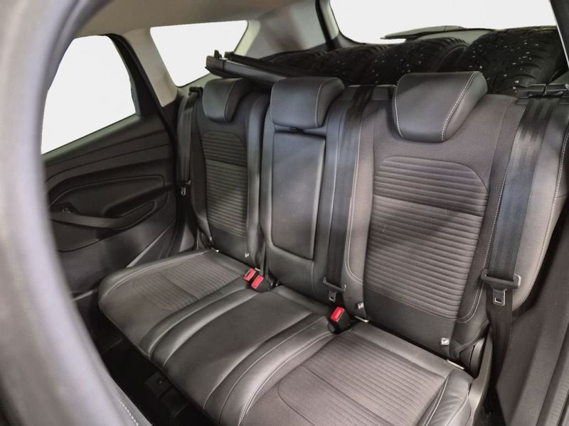 Ford Kuga bild 13