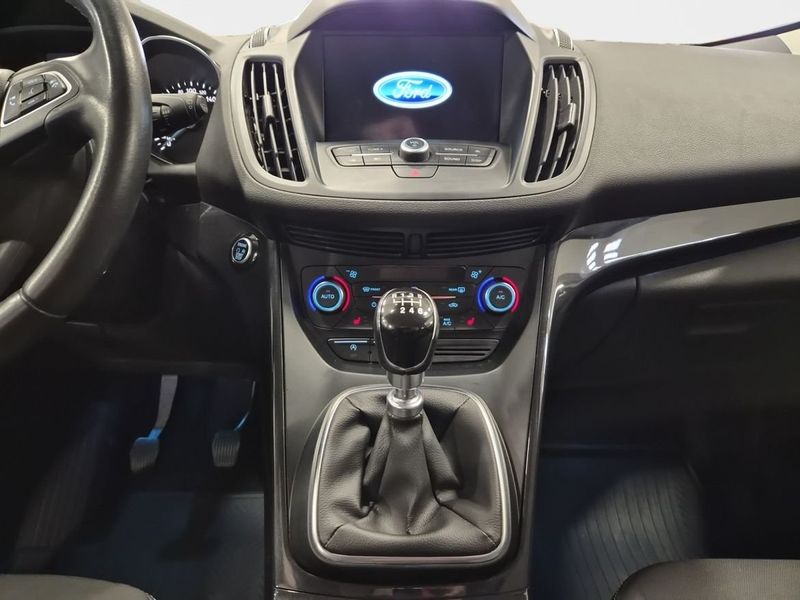 Ford Kuga bild 11