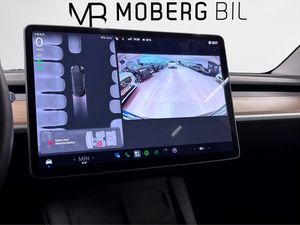 Tesla Model Y bild 18