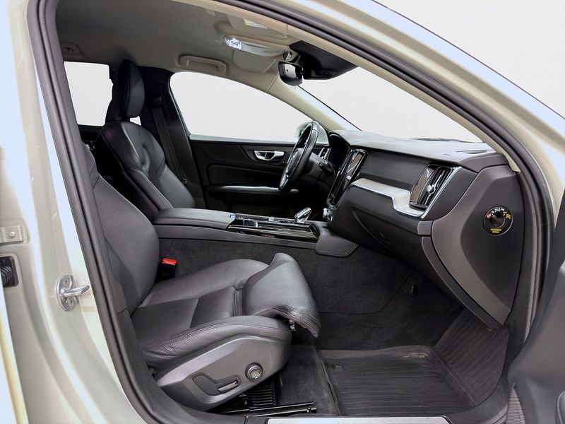 Volvo V60 bild 13