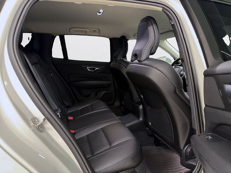 Volvo V60 bild 11