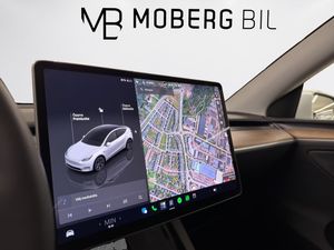 Tesla Model Y bild 12