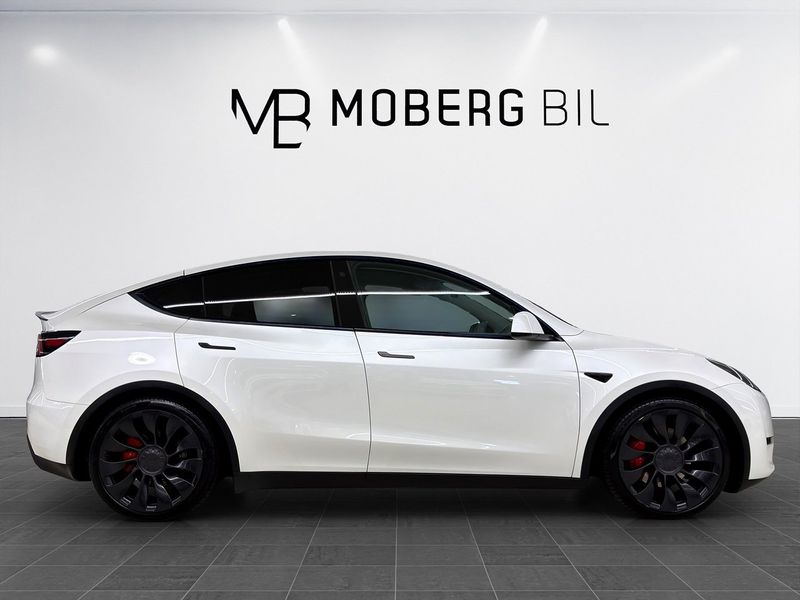 Tesla Model Y bild 4