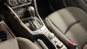 Mazda 2 bild 12