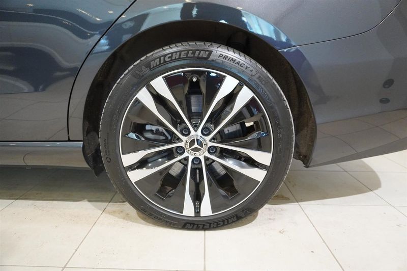 Mercedes C300 bild 8